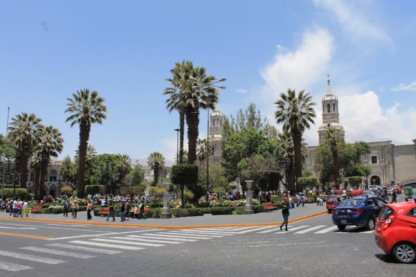 Parte 3 - 03 - Plaza de Armas em Arequipa